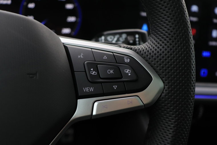 Vehicle Image 39