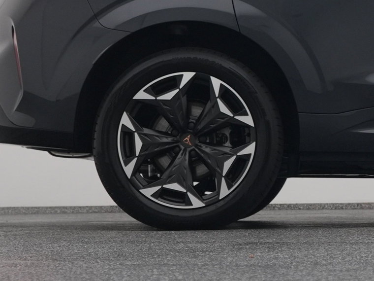 Vehicle Image 41