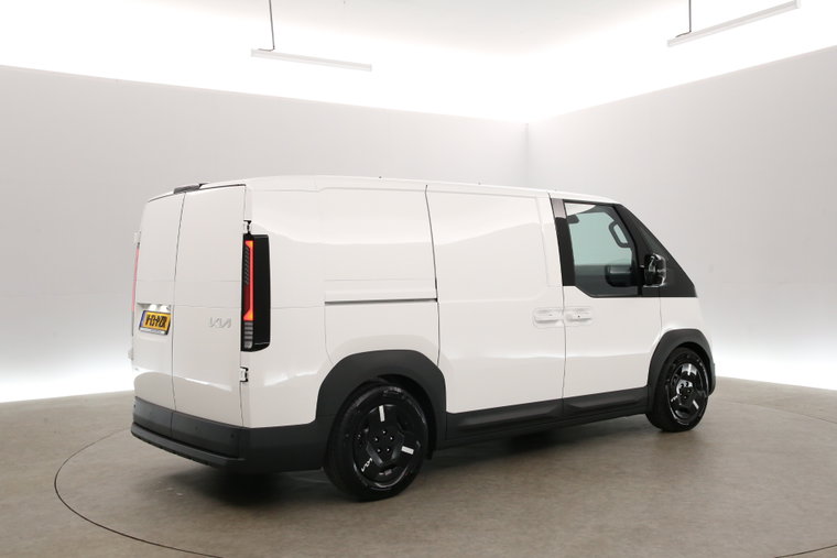 Vehicle Image 28