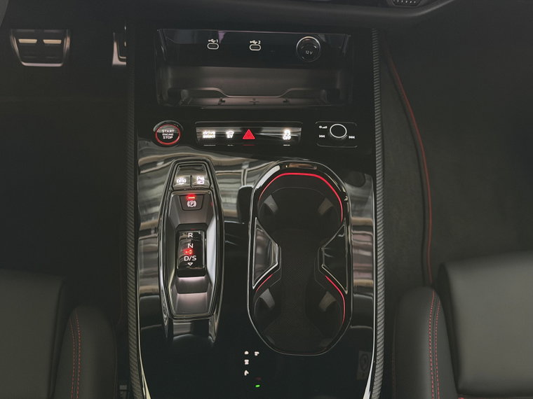 Vehicle Image 37