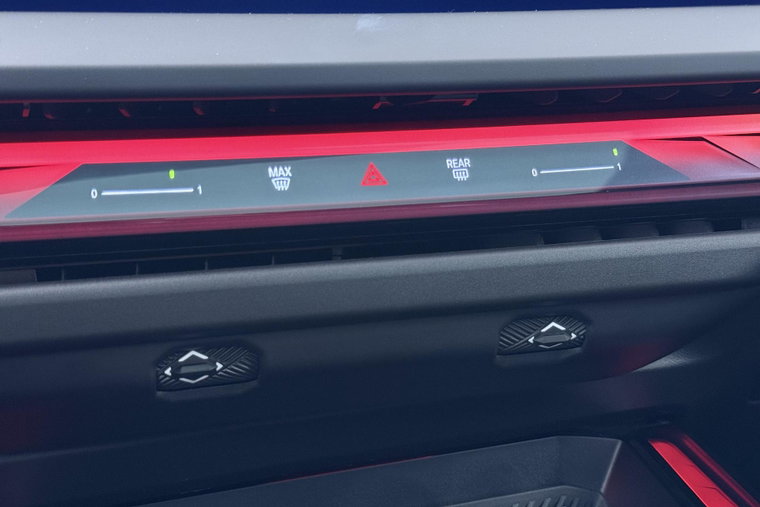 Vehicle Image 41