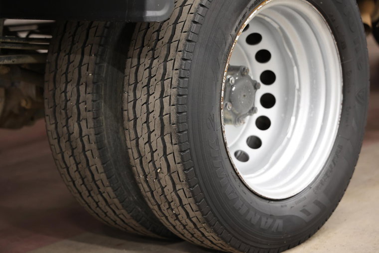 Vehicle Image 10