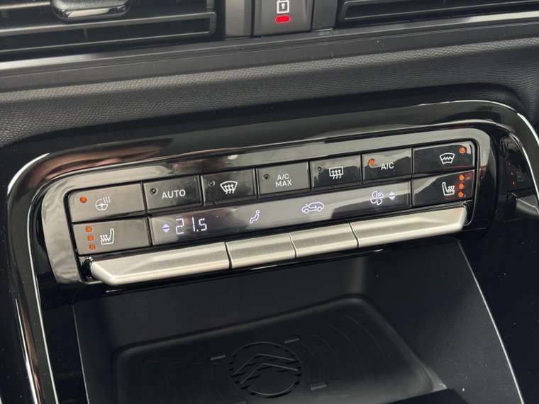 Vehicle Image 39