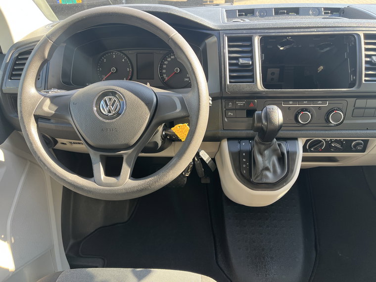 Vehicle Image 24