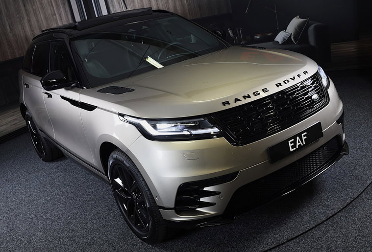 Vehicle Image 42