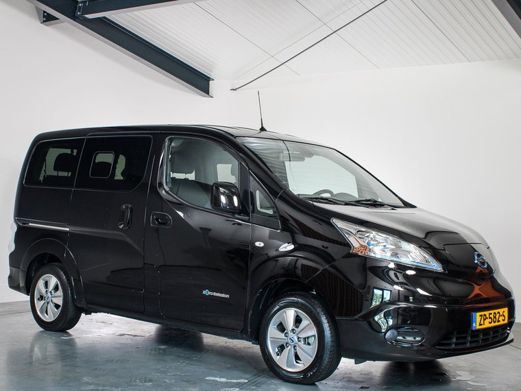 Vehicle Image 40