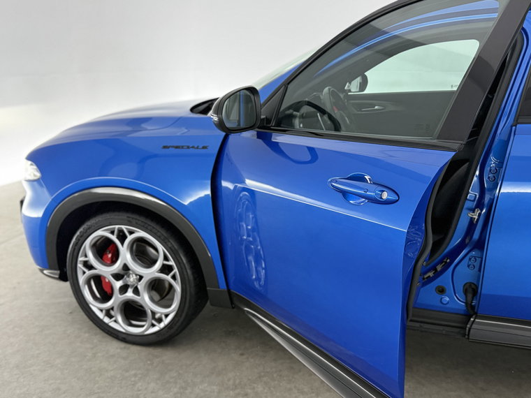 Vehicle Image 34