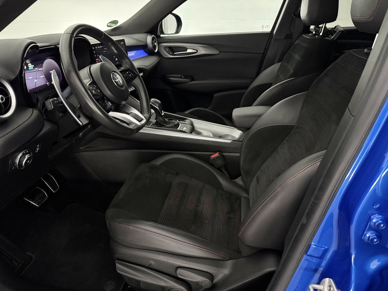 Vehicle Image 40