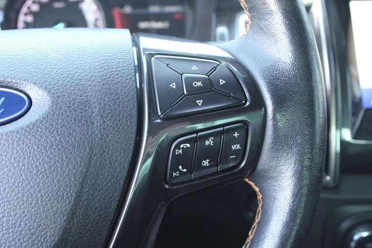 Vehicle Image 24