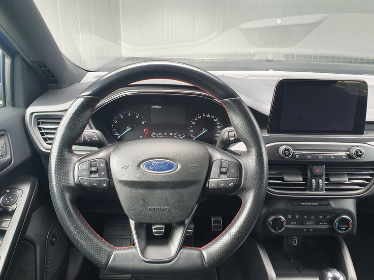 Vehicle Image 17