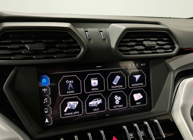 Vehicle Image 30