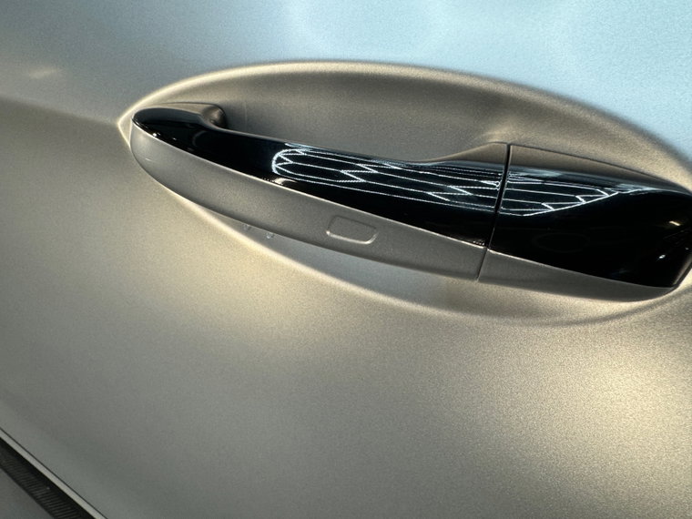 Vehicle Image 30