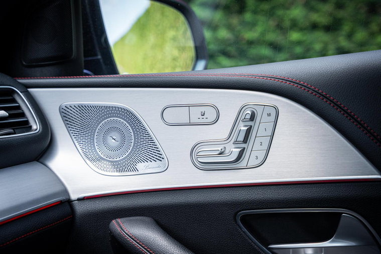 Vehicle Image 45