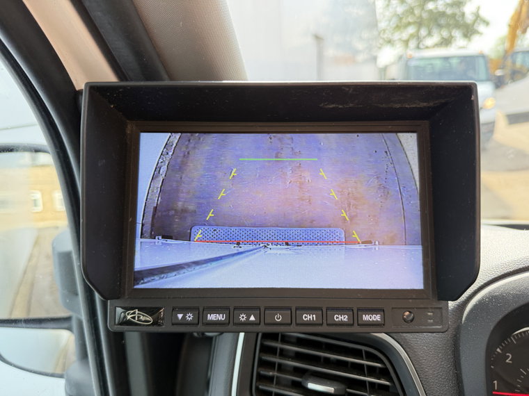 Vehicle Image 20