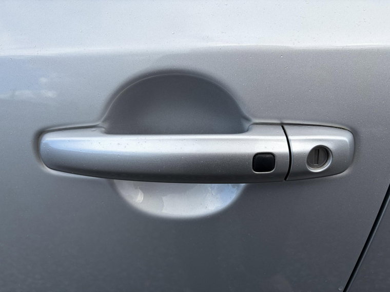 Vehicle Image 37