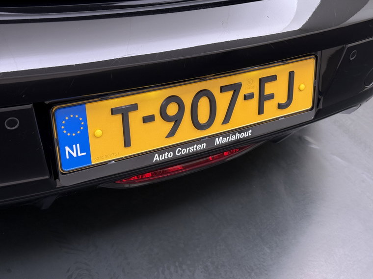 Vehicle Image 43