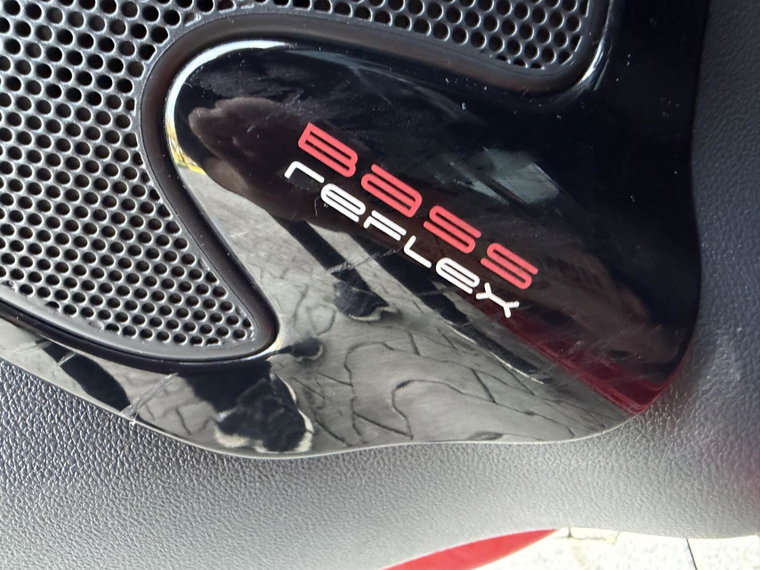 Vehicle Image 40