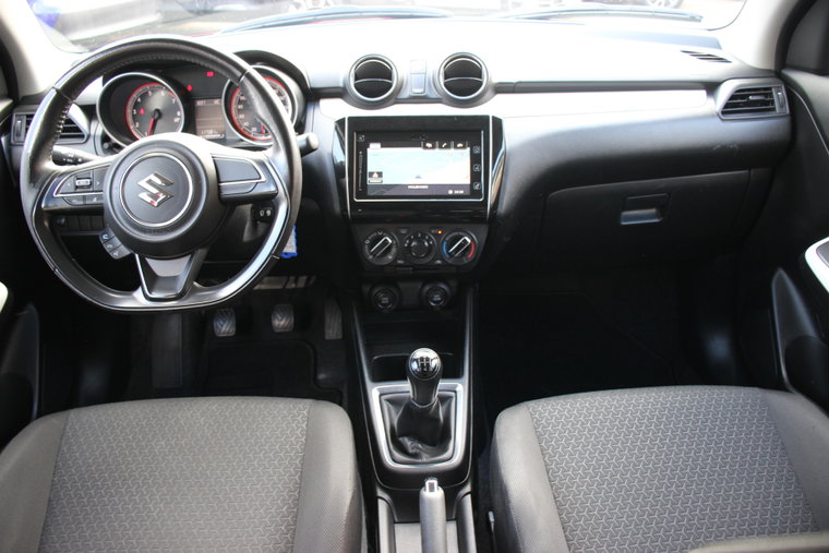 Vehicle Image 7
