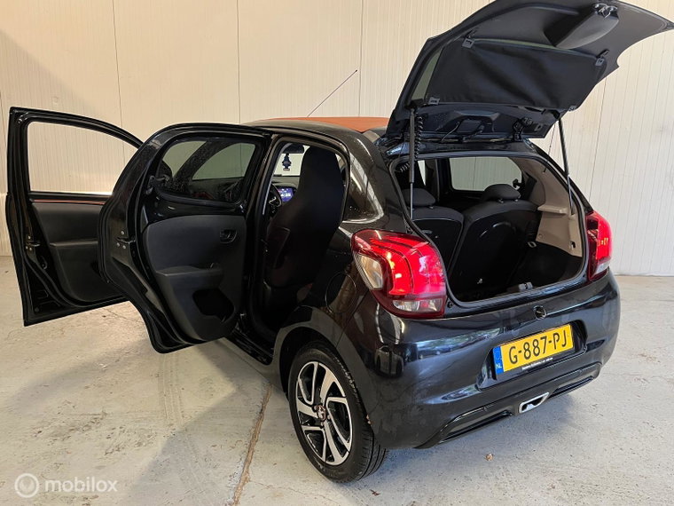 Vehicle Image 18