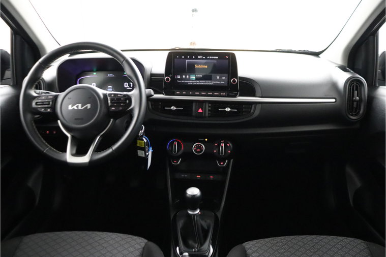 Vehicle Image 30