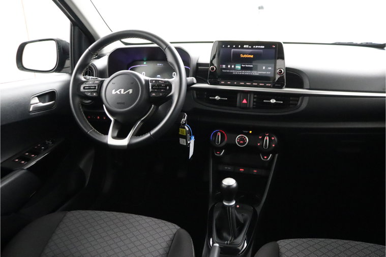 Vehicle Image 31