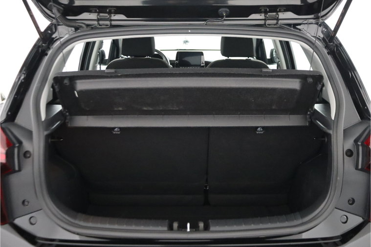 Vehicle Image 35