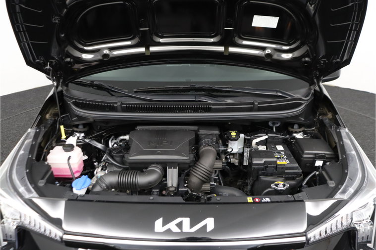 Vehicle Image 37