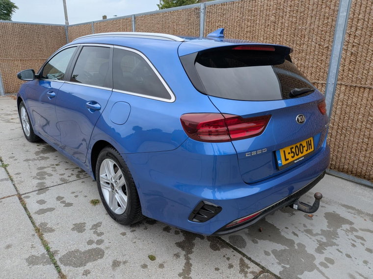 Vehicle Image 26
