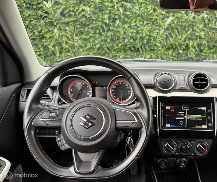 Vehicle Image 13