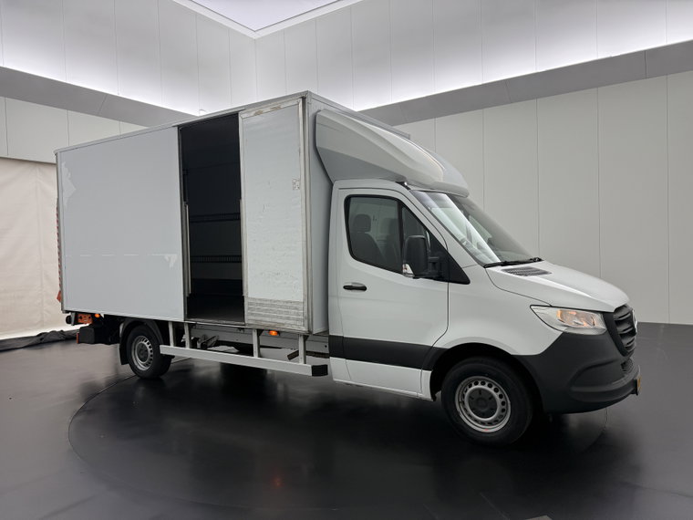 Vehicle Image 27