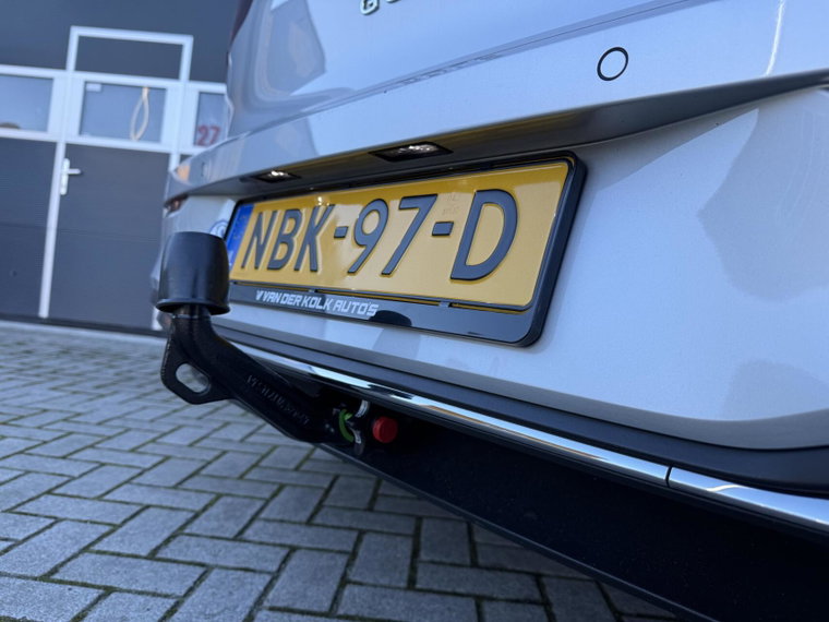 Vehicle Image 28