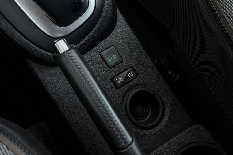 Vehicle Image 27