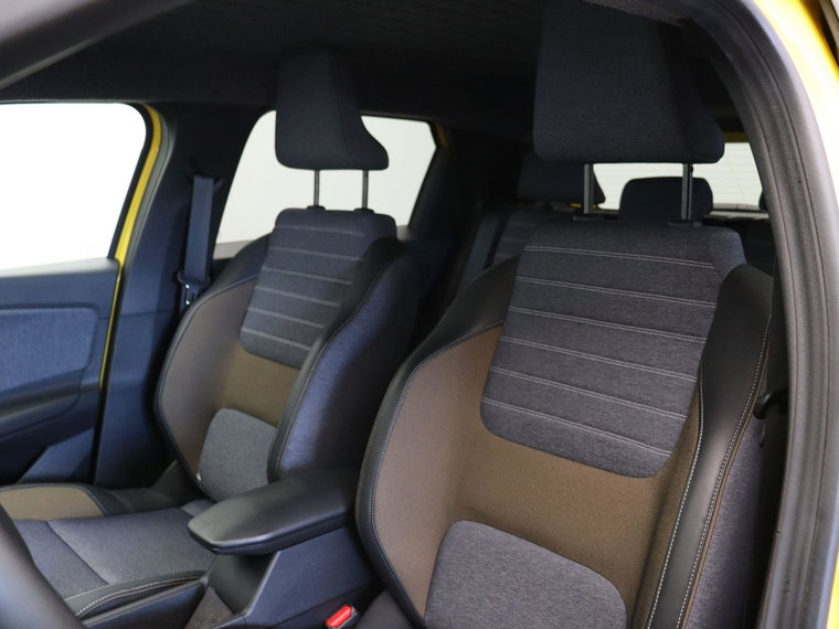 Vehicle Image 39