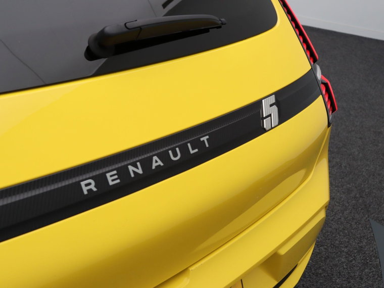 Vehicle Image 41