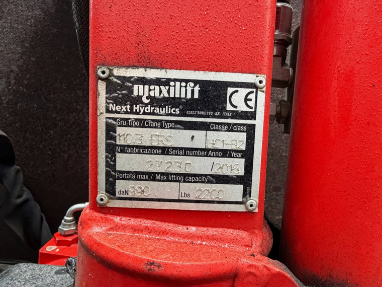 Vehicle Image 21