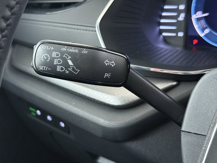 Vehicle Image 27