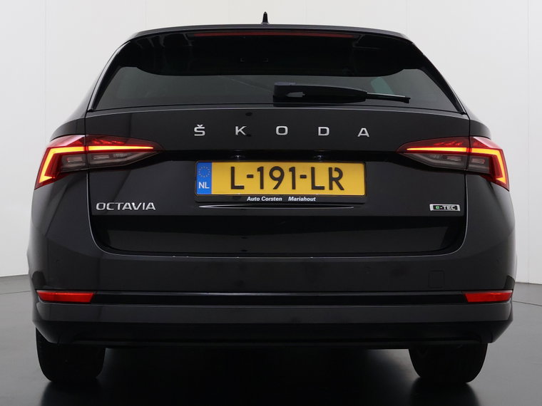 Vehicle Image 40