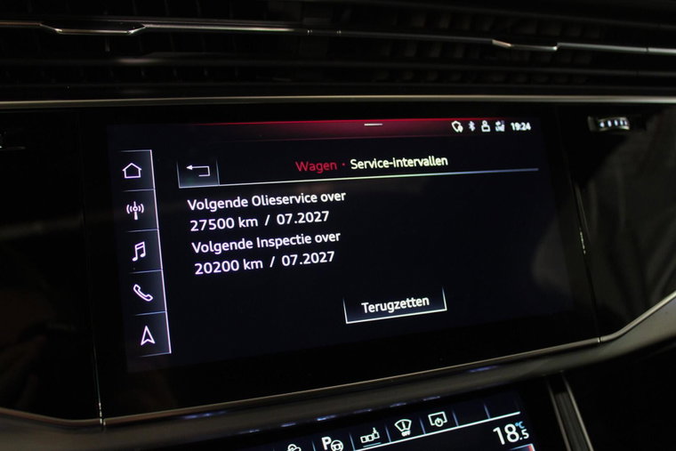 Vehicle Image 60