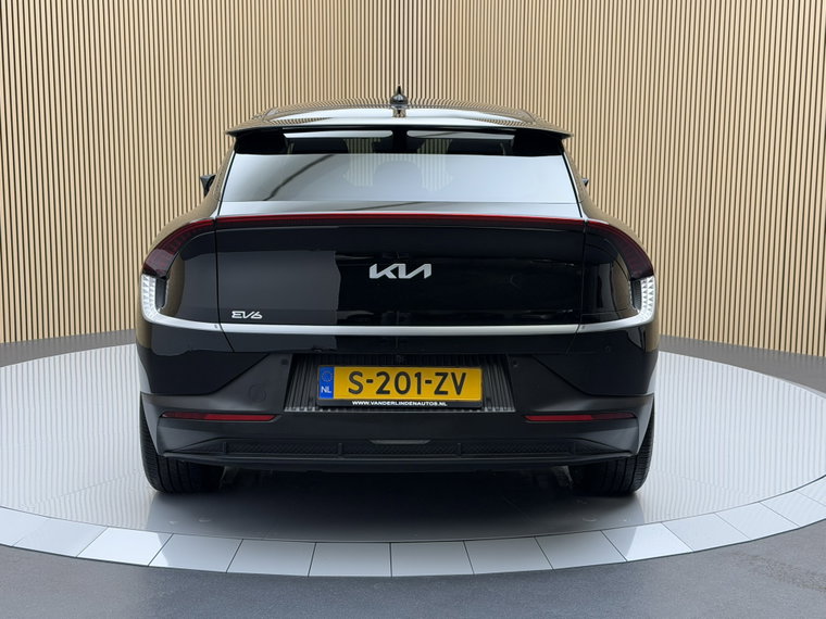 Vehicle Image 26