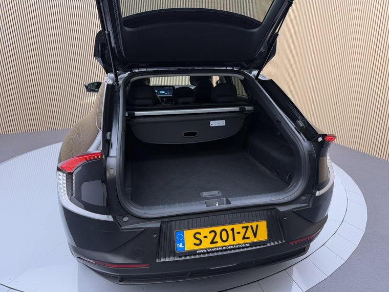 Vehicle Image 29