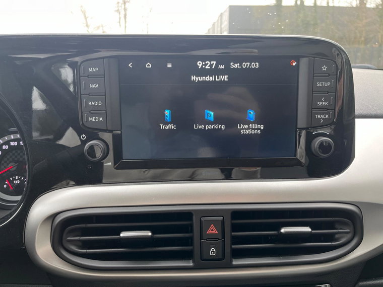 Vehicle Image 33