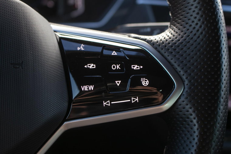 Vehicle Image 45