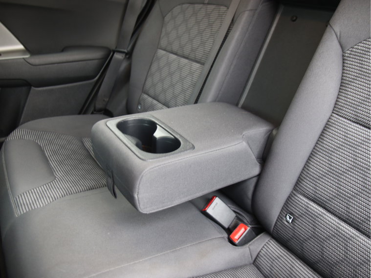 Vehicle Image 36