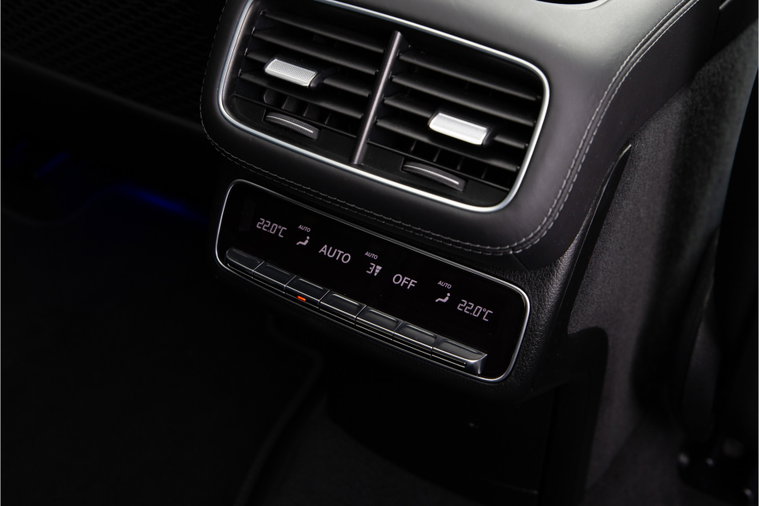 Vehicle Image 39