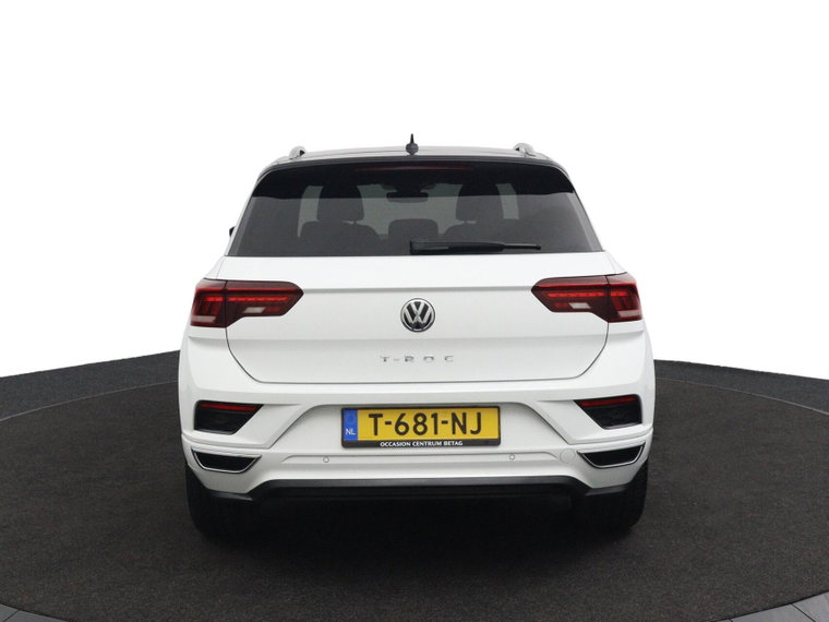 Vehicle Image 38