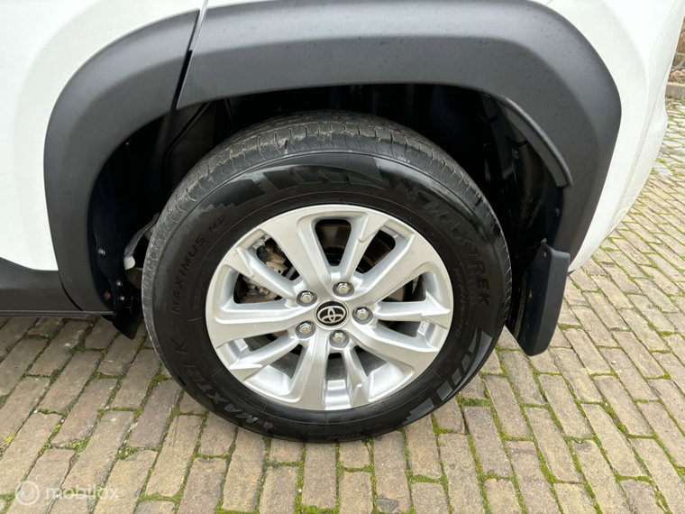 Vehicle Image 17