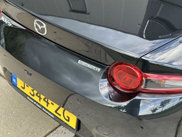 Vehicle Image 27
