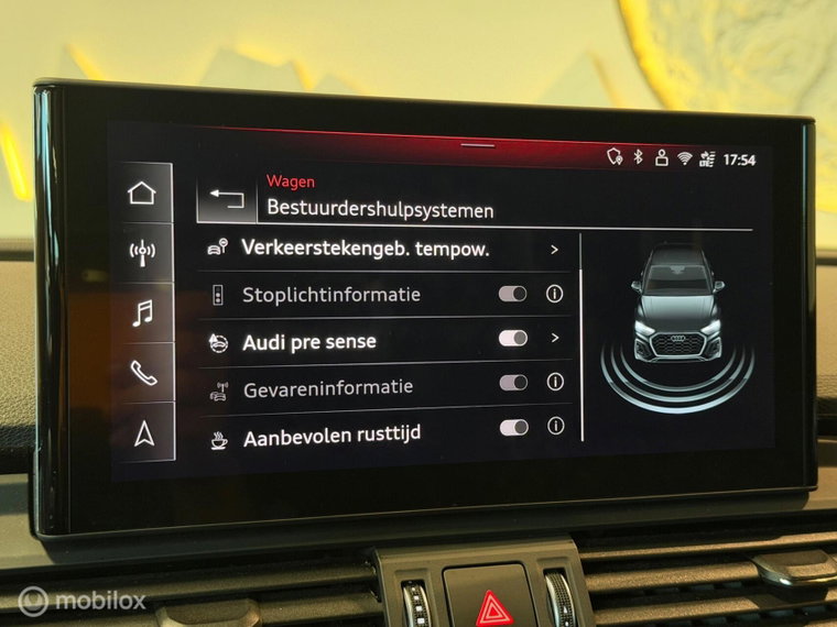 Vehicle Image 35