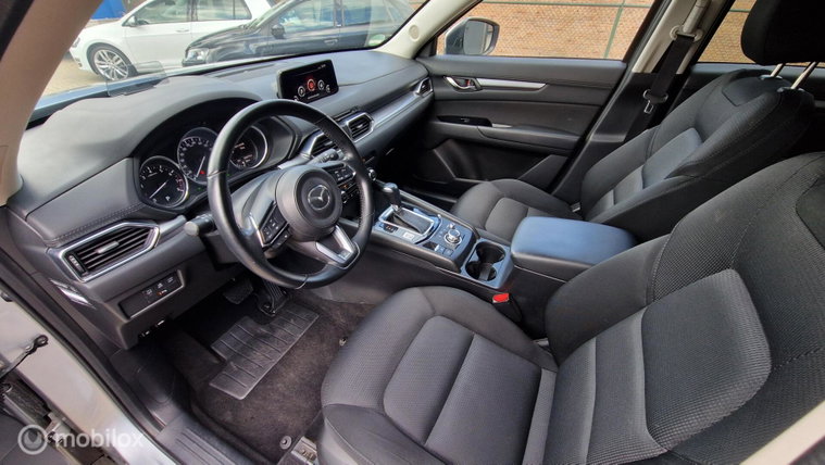 Vehicle Image 12