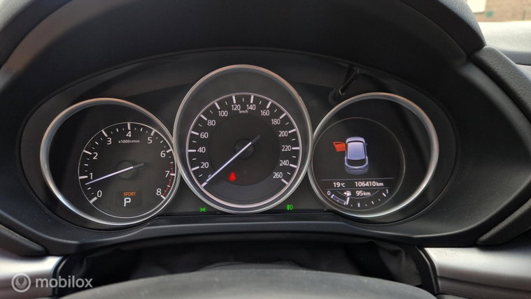 Vehicle Image 23